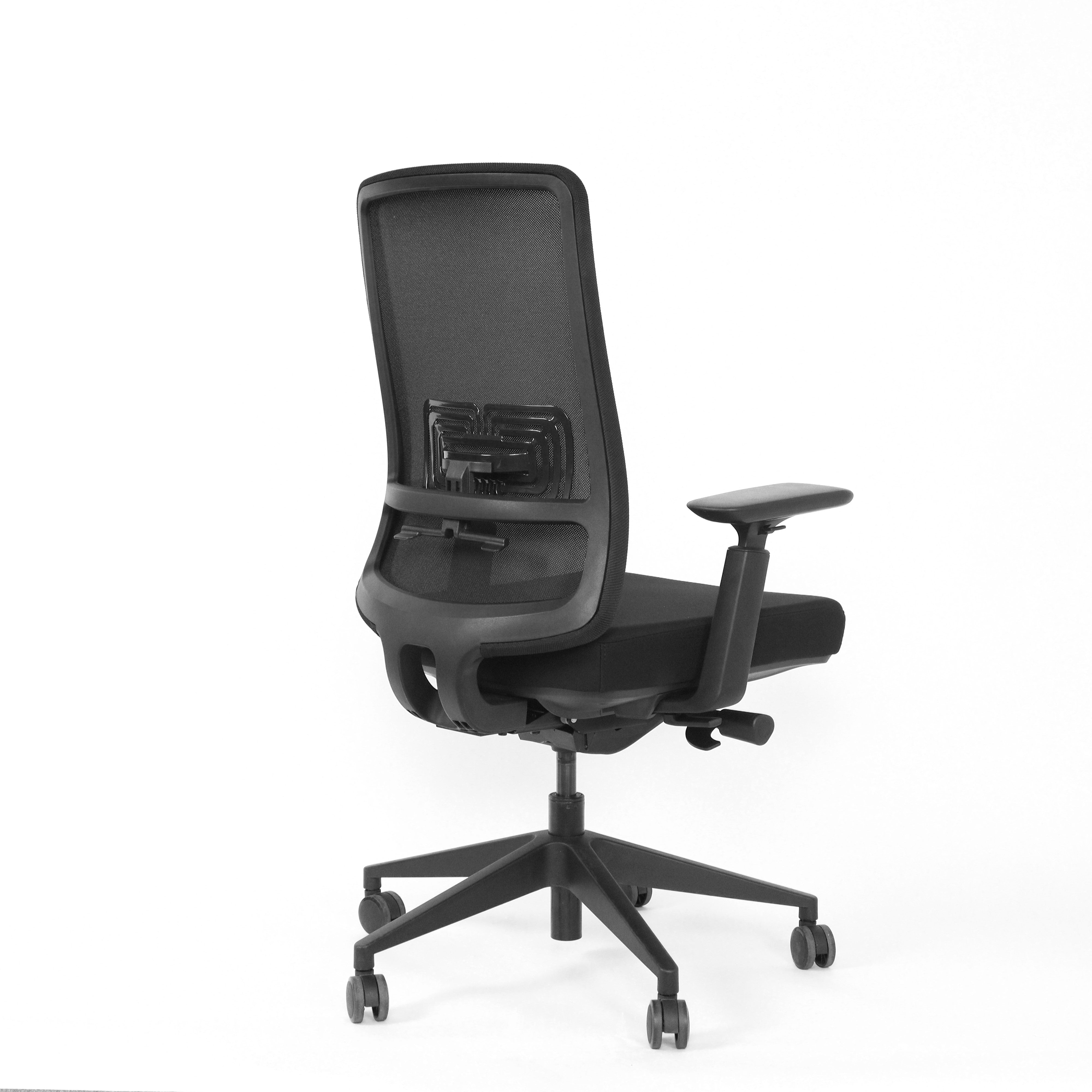 Ypilon - Pijlman Studios Bürostuhl Schwarz - NEN-EN 1335