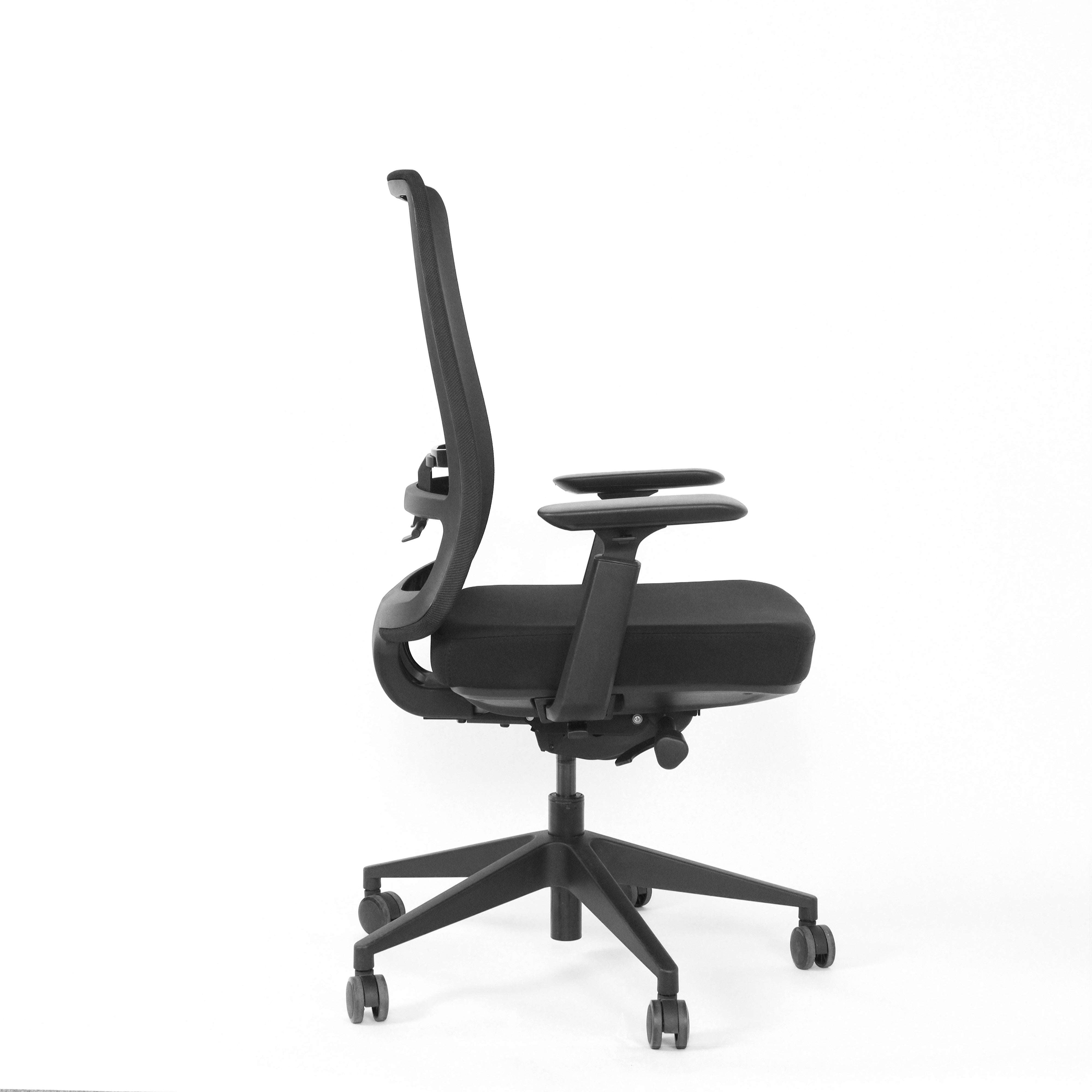 Ypilon - Pijlman Studios Bürostuhl Schwarz - NEN-EN 1335